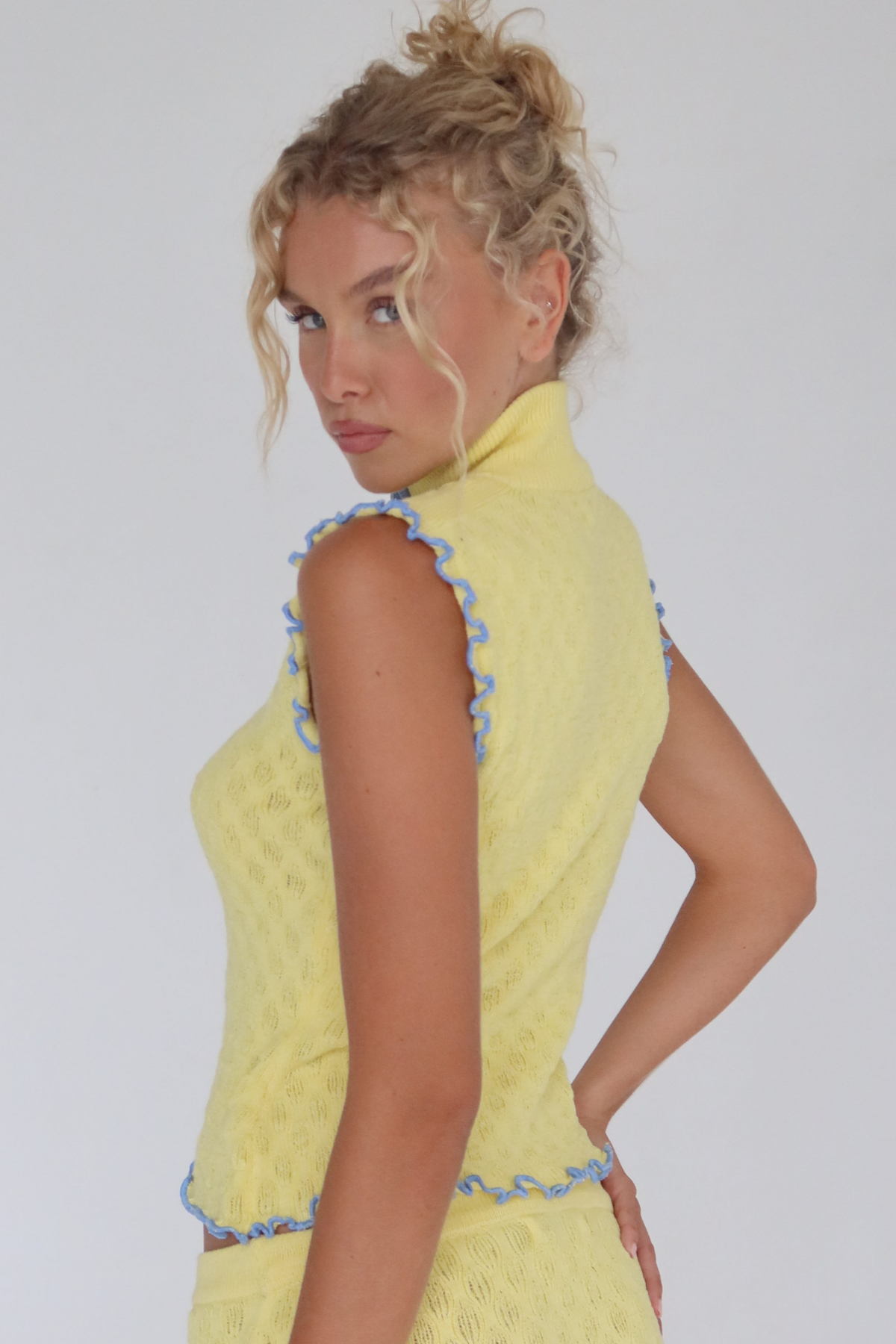 Magnolia Knit Zip Top