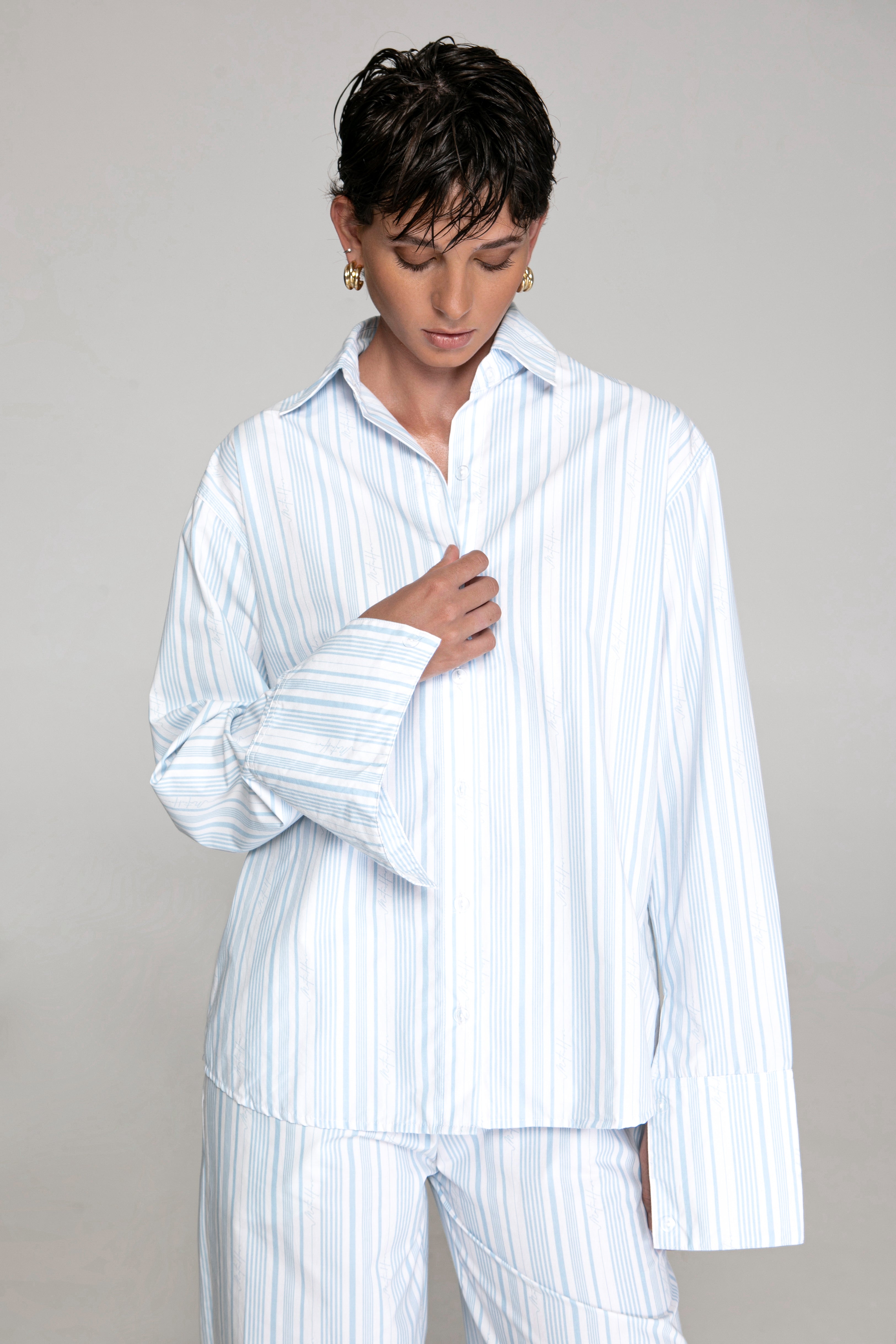 Demure Cotton Shirt blue stripe